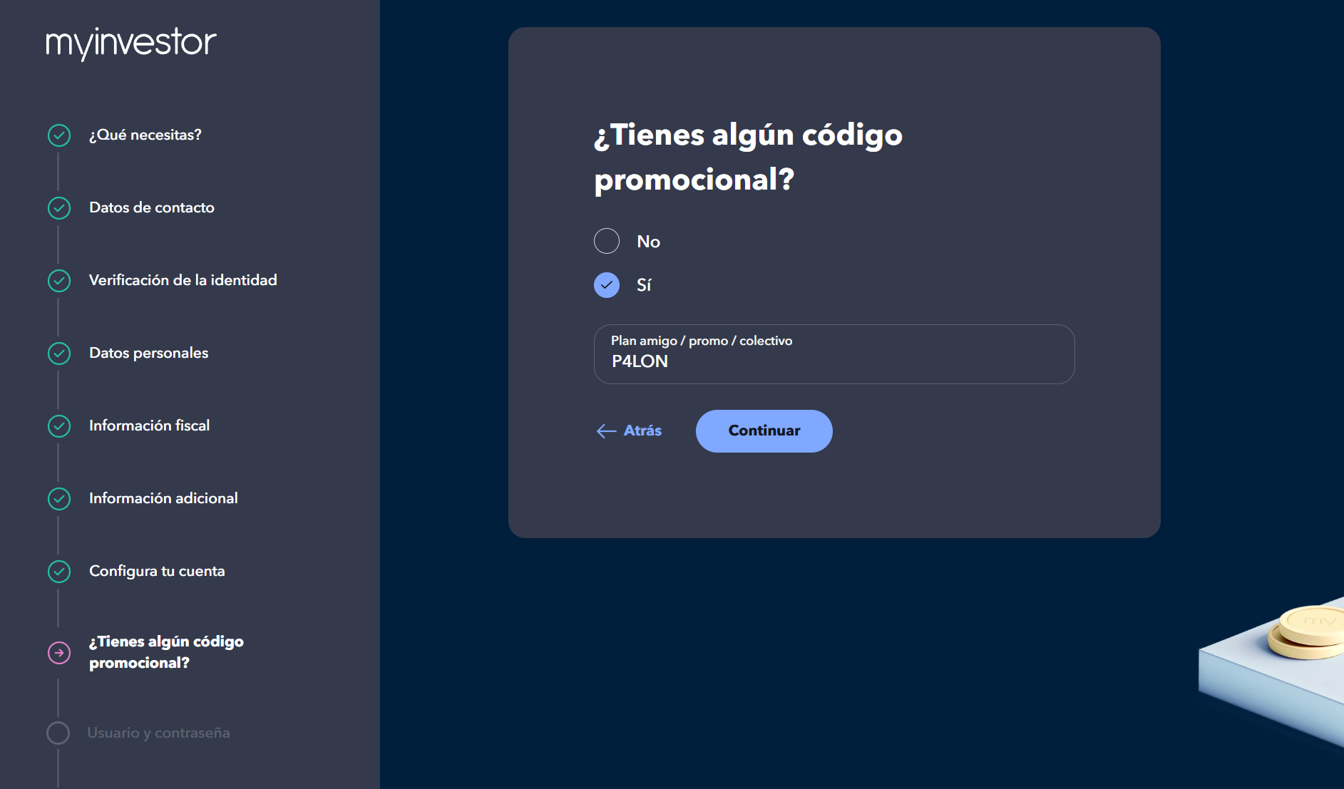 Captura de pantalla: los nueve pasos del alta de MyInvestor en la columna izquierda, con el paso del código promocional en octavo lugar